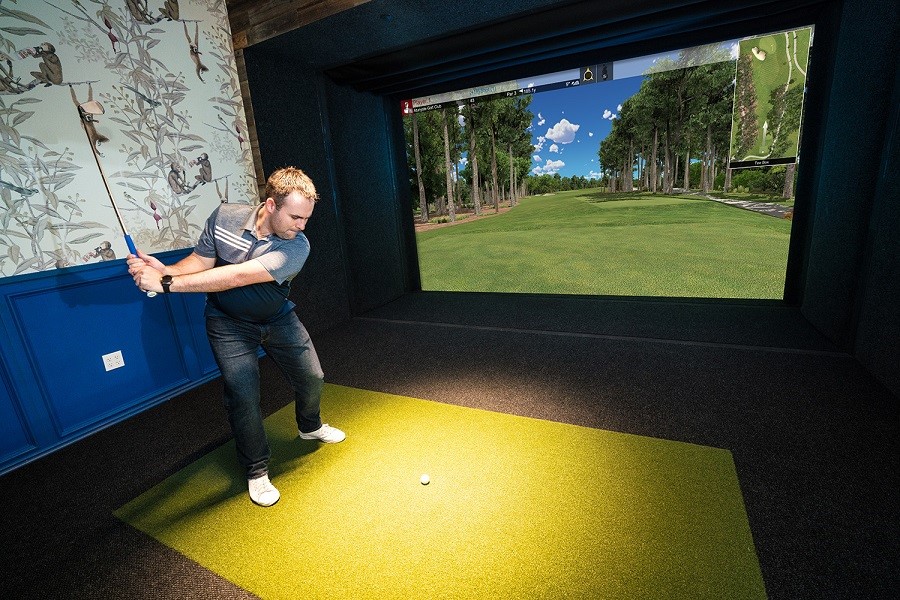 Train at Home Like a Professional with a Golf Simulator Installation
